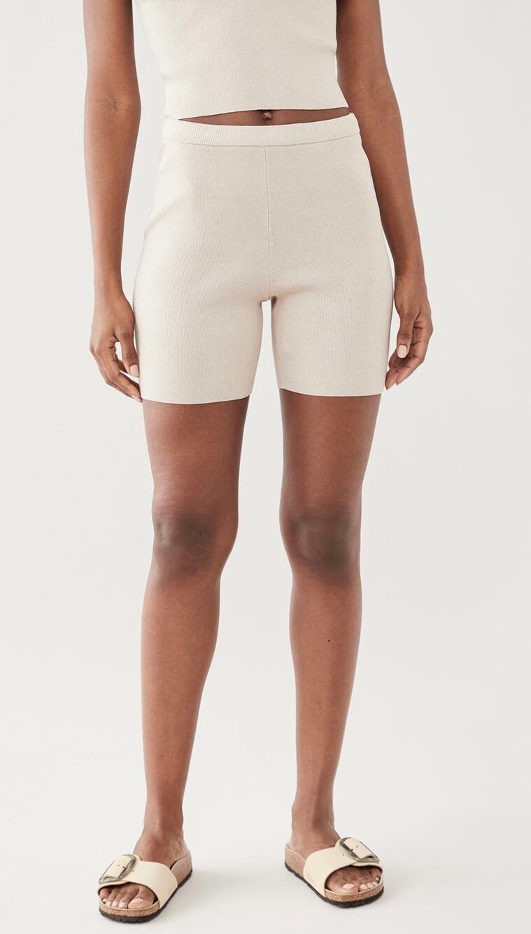 New Wayf Luke Bike Shorts in Sahara Sand Women's Size M